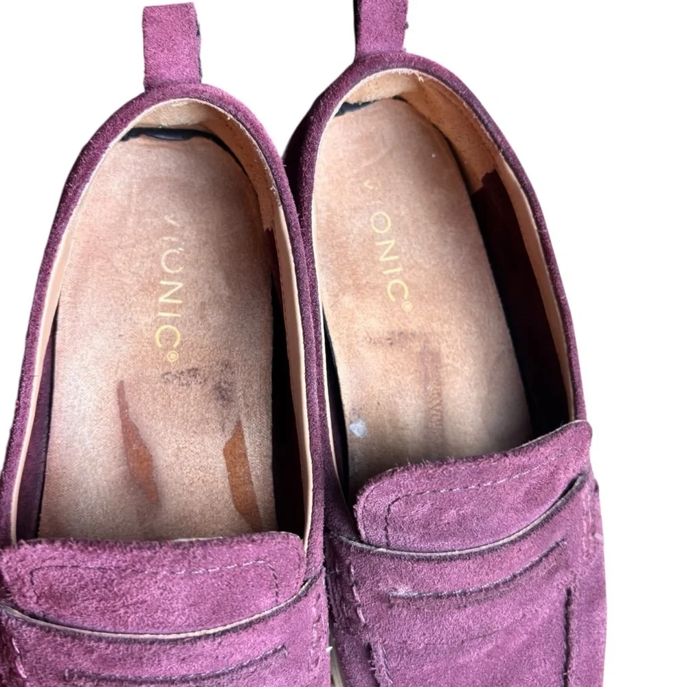 Vionic Chantel Suede Penny Loafers in Burgundy – Women’s Sz 8.5